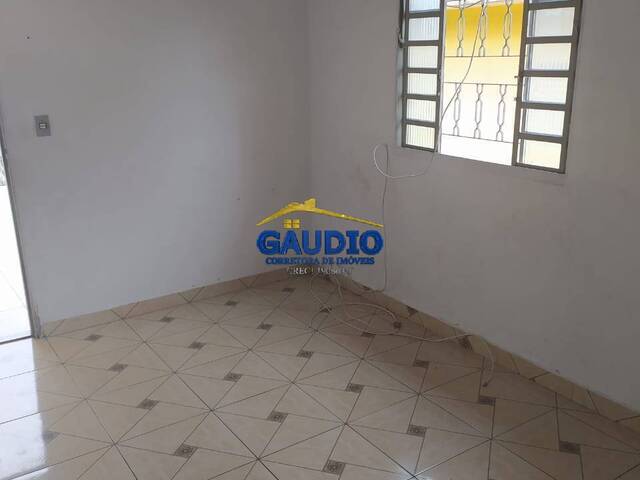 Casa para Locação em Embu das Artes - 4