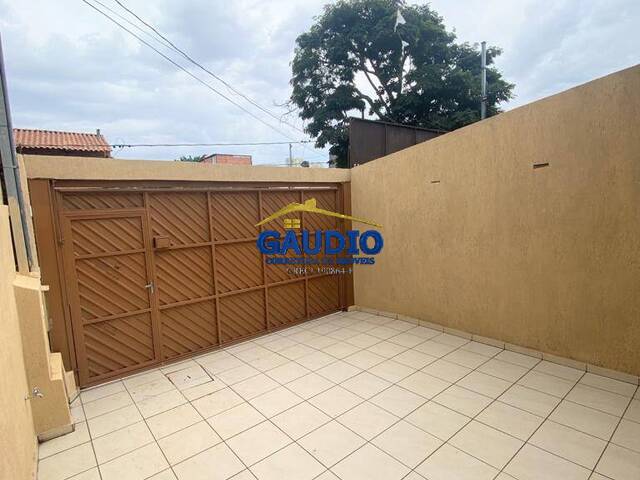 Locação em Jardim Campo Limpo - São Paulo