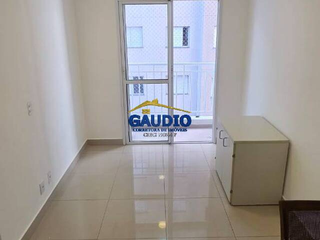 #650 - Apartamento para Venda em Taboão da Serra - SP - 2
